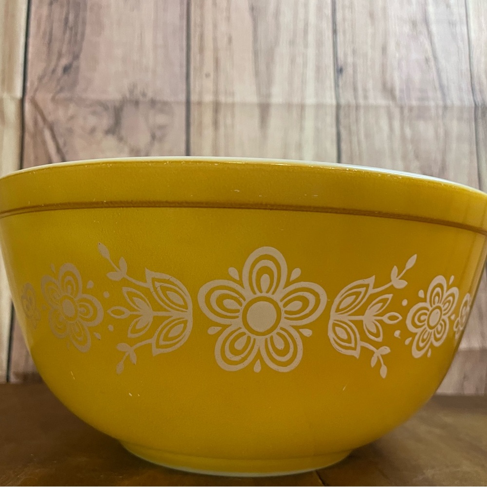 Pyrex Golden Butterfly Mixing Bowl 2.5qt #403